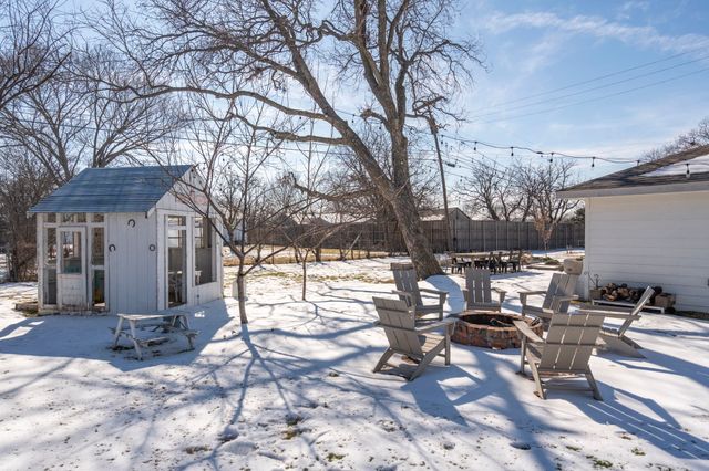 312 Hillcrest Avenue, Richardson, TX 75081