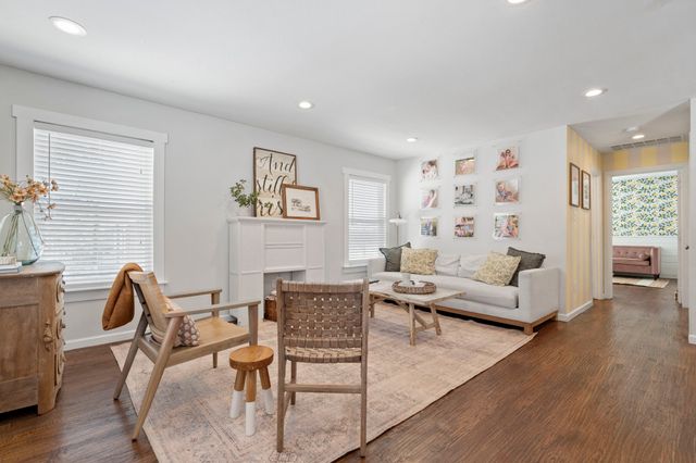 312 Hillcrest Avenue, Richardson, TX 75081