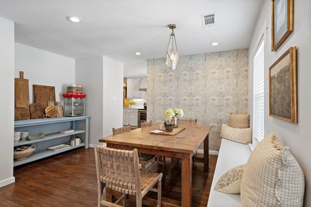 312 Hillcrest Avenue, Richardson, TX 75081