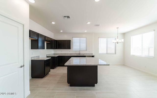 36805 W SAN CLEMENTE Street, Maricopa, AZ 85138