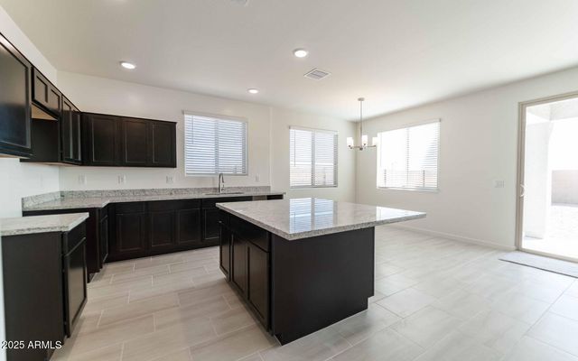 36805 W SAN CLEMENTE Street, Maricopa, AZ 85138