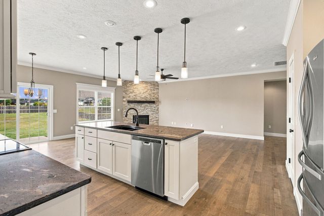 4535 E Cromwell Street, Springfield, MO 65802