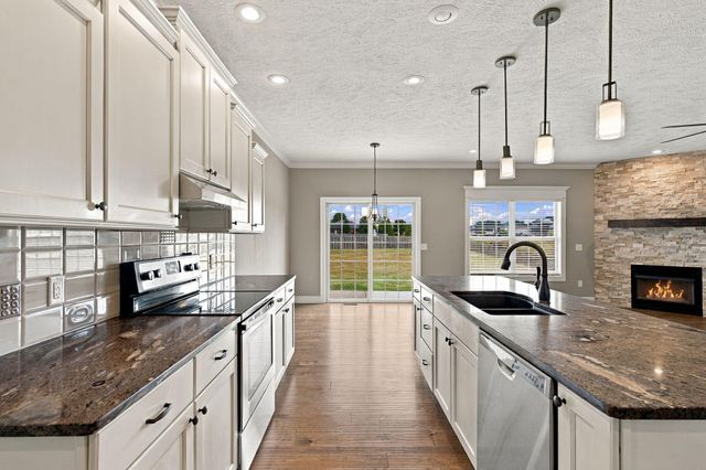 4535 E Cromwell Street, Springfield, MO 65802