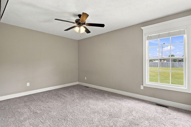 4535 E Cromwell Street, Springfield, MO 65802