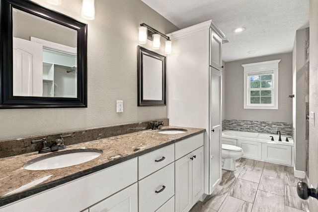 4535 E Cromwell Street, Springfield, MO 65802