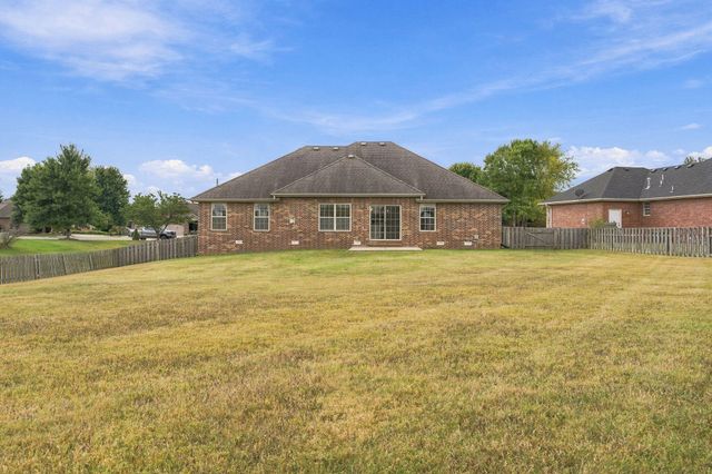 4535 E Cromwell Street, Springfield, MO 65802