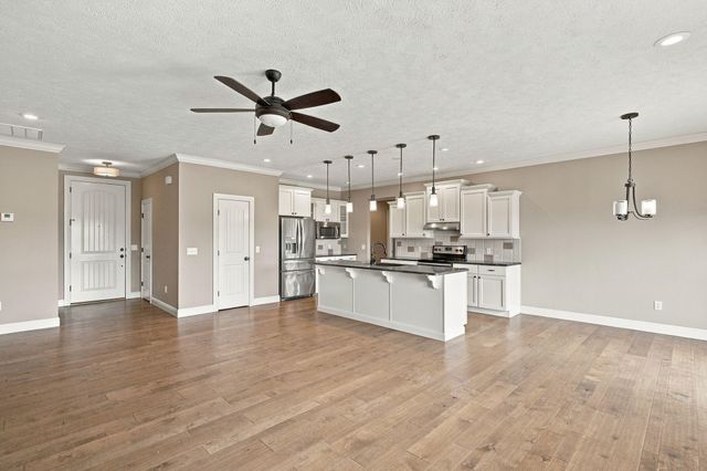 4535 E Cromwell Street, Springfield, MO 65802