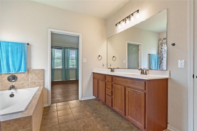 3515 Curley Maple Drive, Pearland, TX 77584