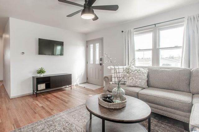 518 E OAKLAND, Rapid City, SD 57701
