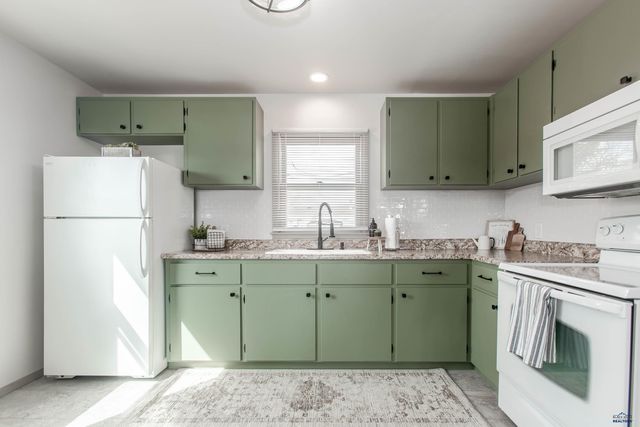 518 E OAKLAND, Rapid City, SD 57701