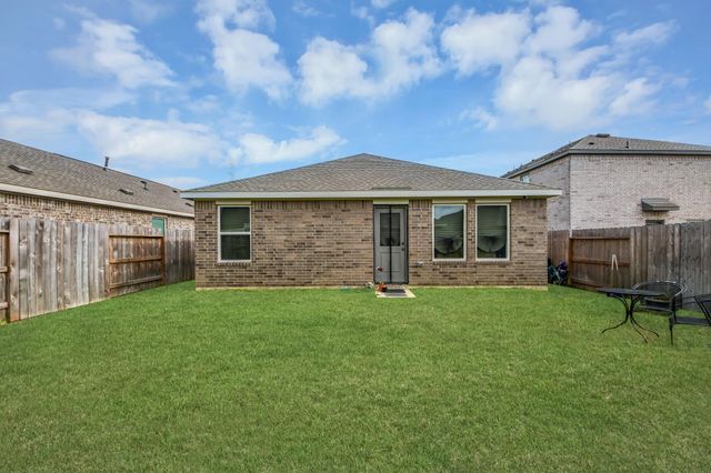 28715 Texas Plains Drive, Hockley, TX 77447