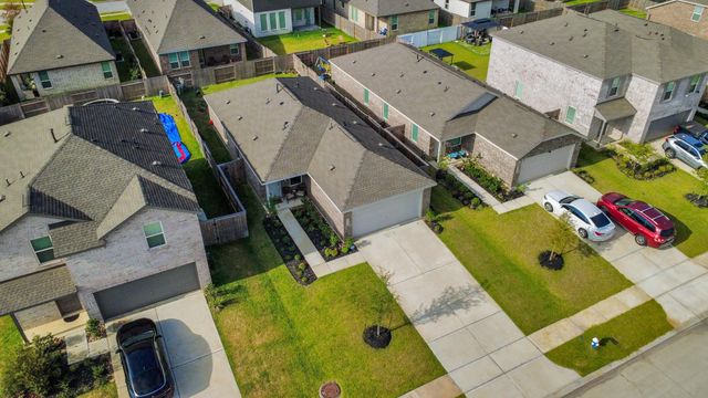 28715 Texas Plains Drive, Hockley, TX 77447