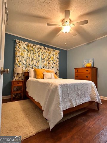 711 W Ridgeway Road, Maysville, GA 30558