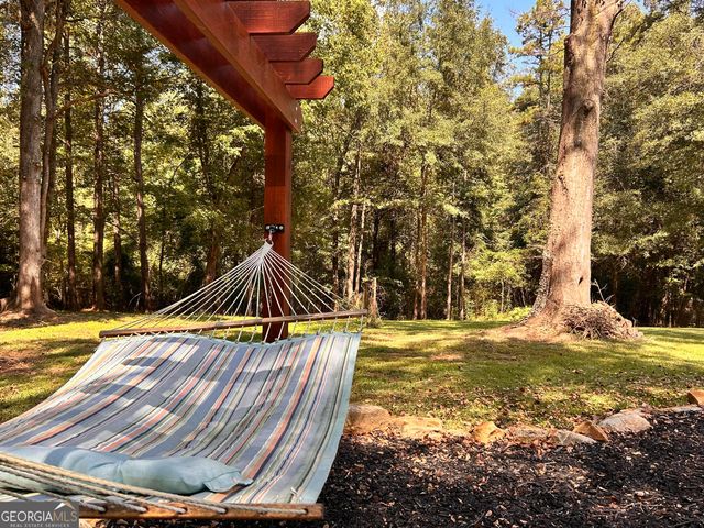 711 W Ridgeway Road, Maysville, GA 30558