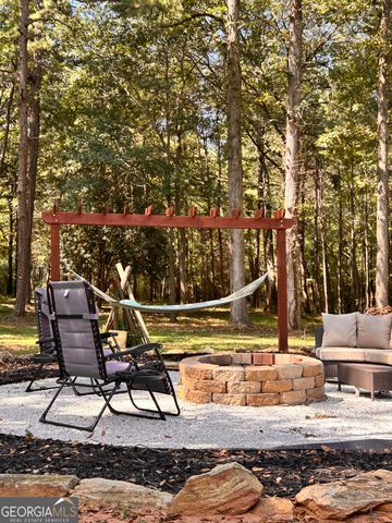 711 W Ridgeway Road, Maysville, GA 30558