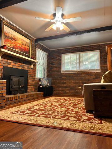 711 W Ridgeway Road, Maysville, GA 30558