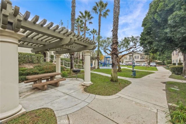 7353 Ellena West Unit 112 West, Rancho Cucamonga, CA 91730