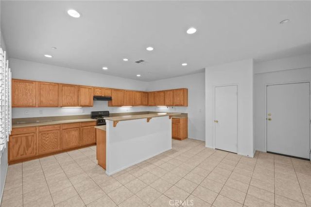 7353 Ellena West Unit 112 West, Rancho Cucamonga, CA 91730