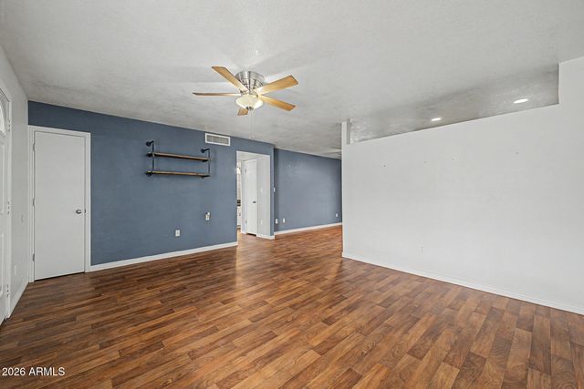 10537 W LAWRENCE Lane, Peoria, AZ 85345