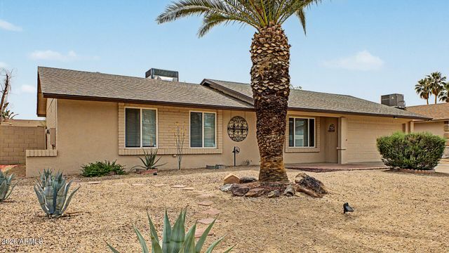 10537 W LAWRENCE Lane, Peoria, AZ 85345