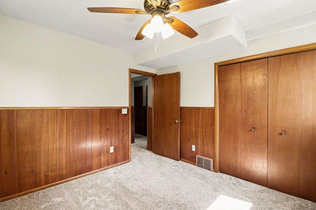 4833 Ensign Avenue N, New Hope, MN 55428