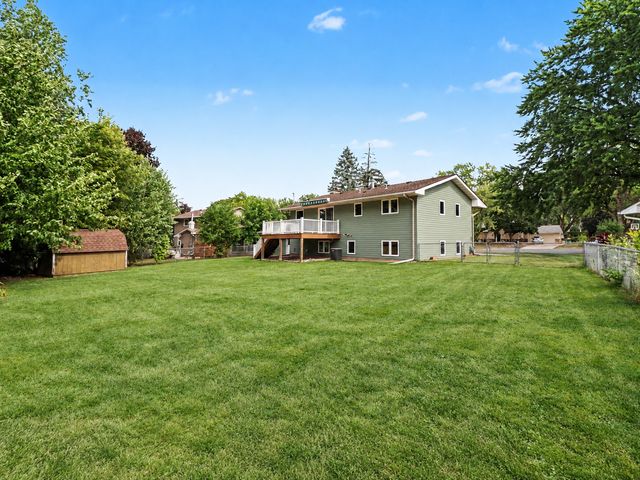4833 Ensign Avenue N, New Hope, MN 55428