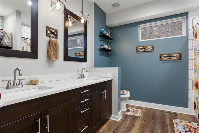 120 MCGEE Avenue, Council Bluffs, IA 51503