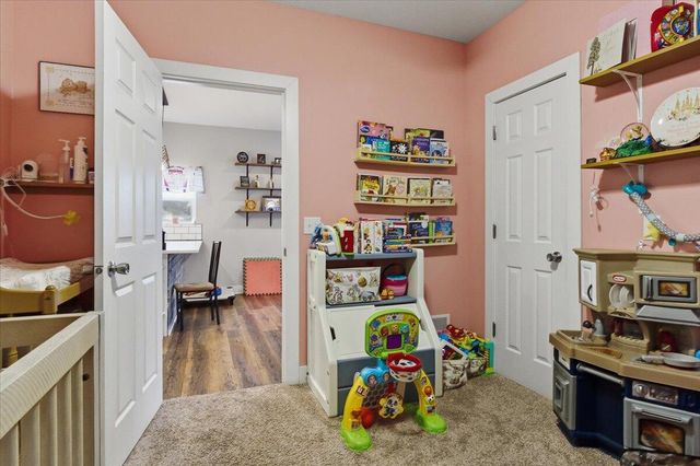 120 MCGEE Avenue, Council Bluffs, IA 51503