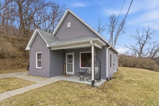 120 MCGEE Avenue, Council Bluffs, IA 51503