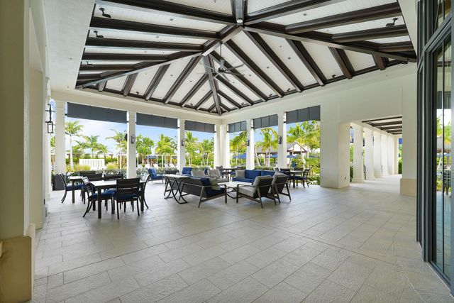 12529 Triumph Lane, Palm Beach Gardens, FL 33412