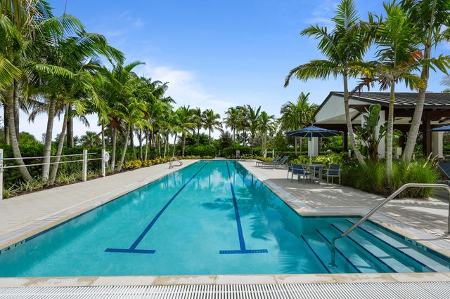 12529 Triumph Lane, Palm Beach Gardens, FL 33412