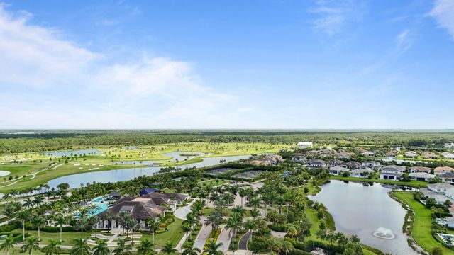 12529 Triumph Lane, Palm Beach Gardens, FL 33412
