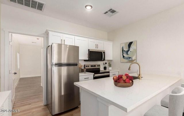 1243 E Adams Street, Phoenix, AZ 85034