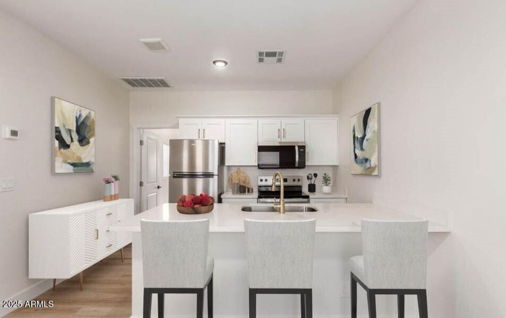 1243 E Adams Street, Phoenix, AZ 85034