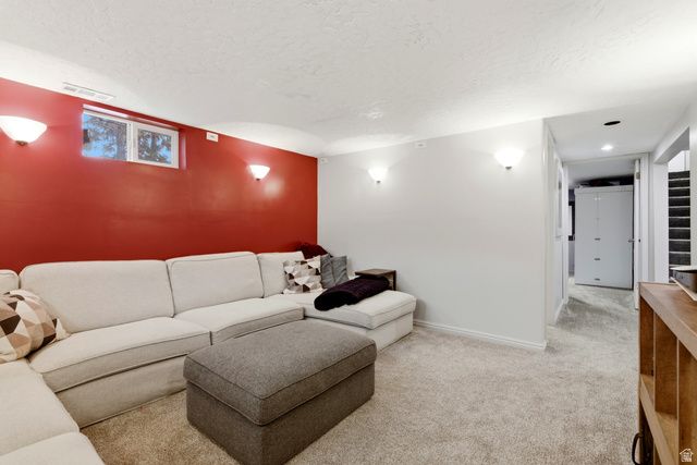 621 PAUL AVE, Layton, UT 84041