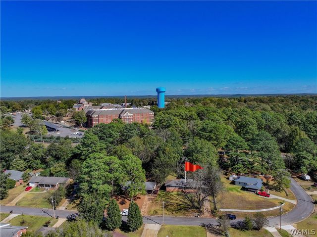 2307 Woodland Terrace, Tuscaloosa, AL 35404