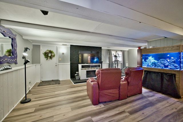 28W587 Leverenz Road, Naperville, IL 60564