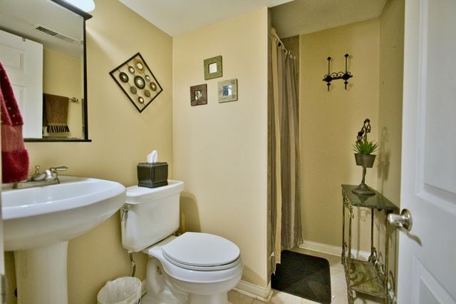 28W587 Leverenz Road, Naperville, IL 60564