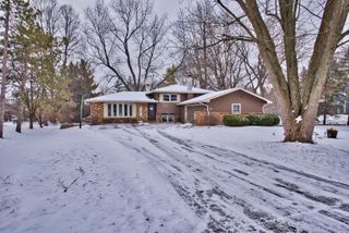 28W587 Leverenz Road, Naperville, IL 60564