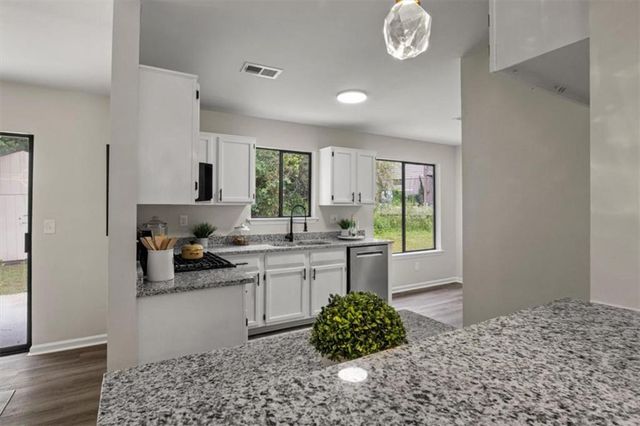 4912 BAYSIDE Court, Stone Mountain, GA 30088