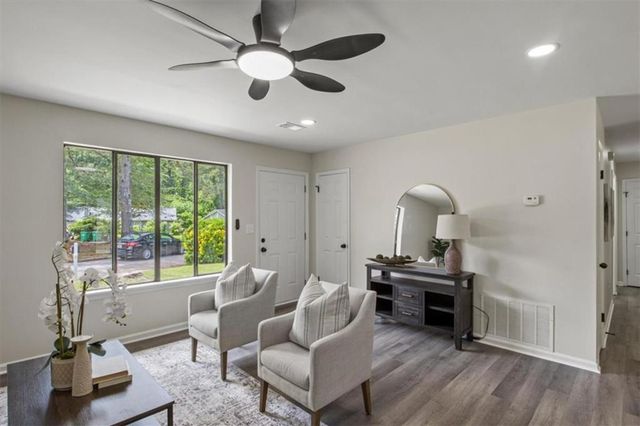 4912 BAYSIDE Court, Stone Mountain, GA 30088