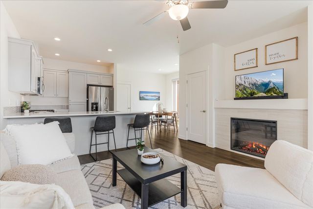 2406 NE Victor Place, Bend, OR 97701
