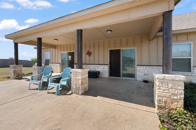7925 Grassland Drive, Godley, TX 76044