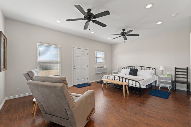7925 Grassland Drive, Godley, TX 76044