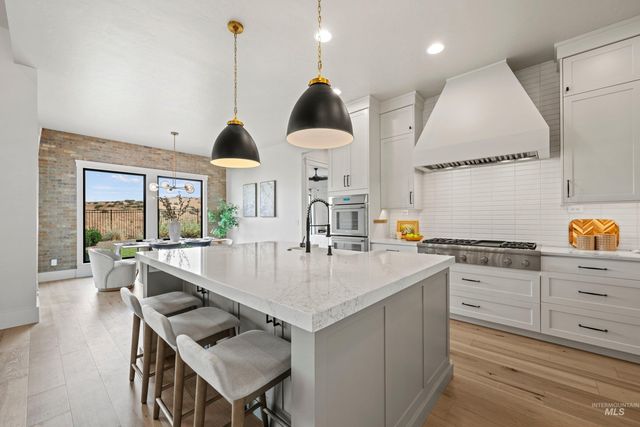 11350 N Elk Ridge Way, Boise, ID 83714