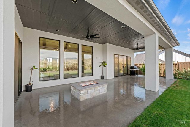11350 N Elk Ridge Way, Boise, ID 83714