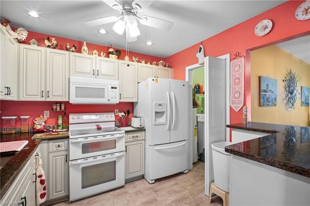 954 Jolly RD, North Fort Myers, FL 33903