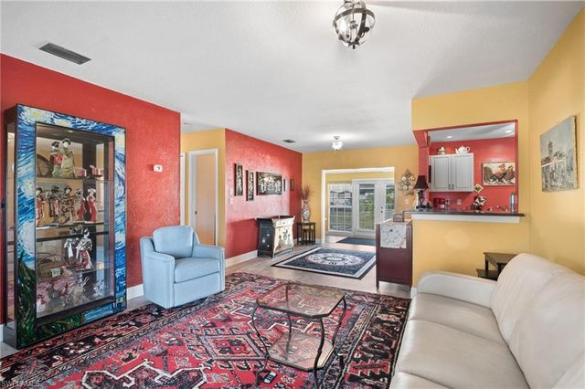 954 Jolly RD, North Fort Myers, FL 33903