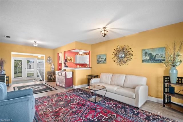 954 Jolly RD, North Fort Myers, FL 33903