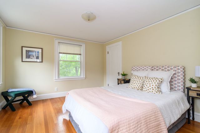 203 Bacon St, Natick, MA 01760